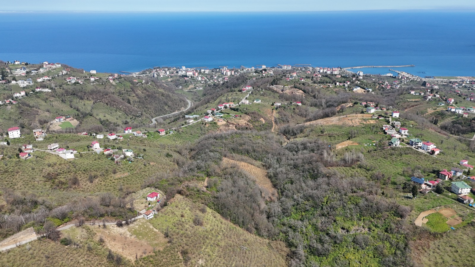 MABEL'DEN BEŞİKDÜZÜ AKSAKLI'DA 10.000 M2 SATILIK ARAZİ